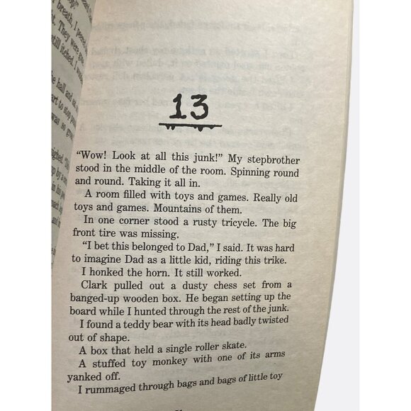 Goosebumps "How To Kill A Monster" By R.L. Stine Scholastic Inc. Paperback Book - Picture 7 of 9